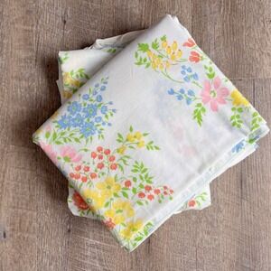Vintage Cannon Monticello Floral Full Size Sheet set